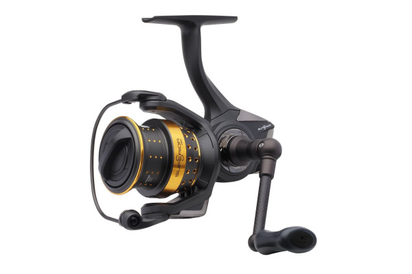 Naviják s přední brzdou Abu Garcia Superior 2 2500SH