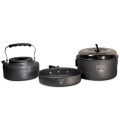 Giants fishing Akční set Sada nádobí s konvičkou + Nerezový thermo hrnek 400ml